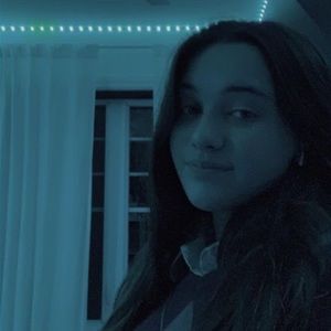 Meet your Posher, Emy eve